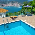 Hotell Aegeon 2*