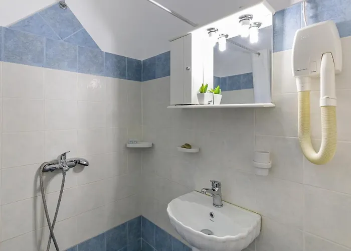 Aegeon 2* Skopelos Town