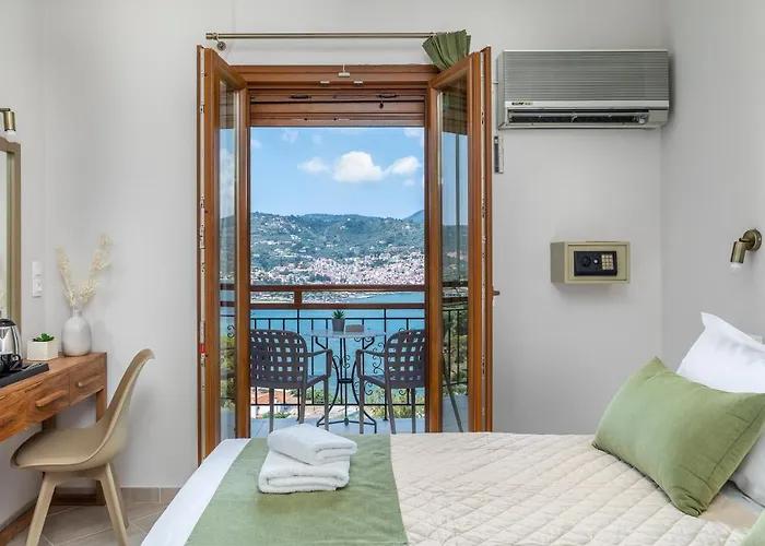 Aegeon Skopelos Town